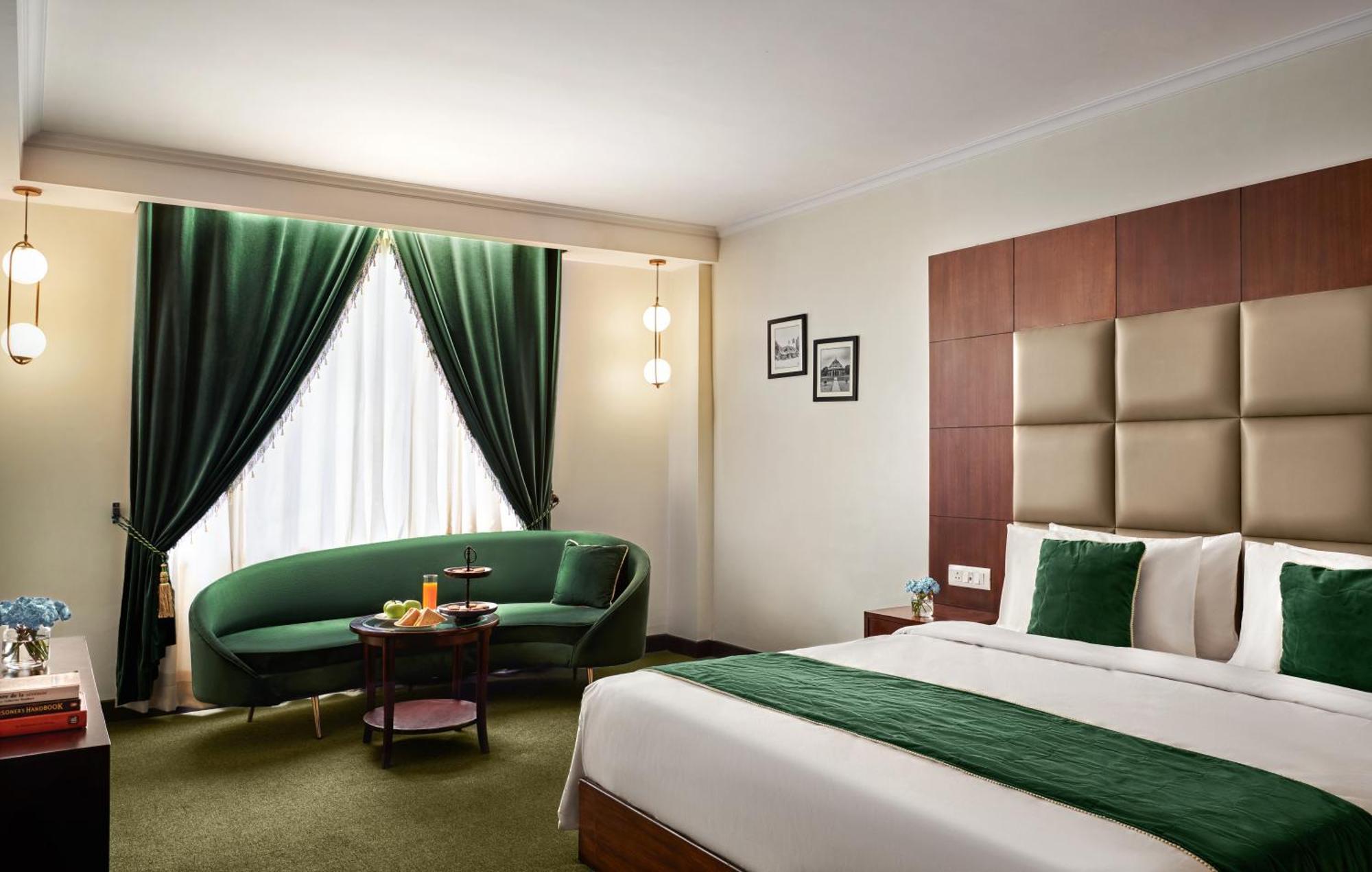 Deventure Sarovar Portico Patel Nagar New Delhi Exterior photo